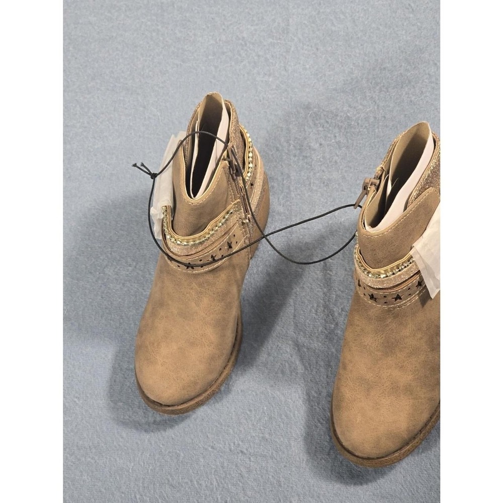 Girl's Ankle Boots Size 11M Tan Glitter Star Detail Western Booties